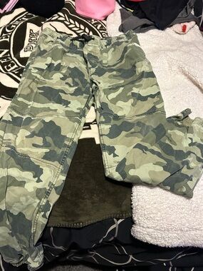 Camouflage Cargo Jogger Pants for Kids - Green Camo